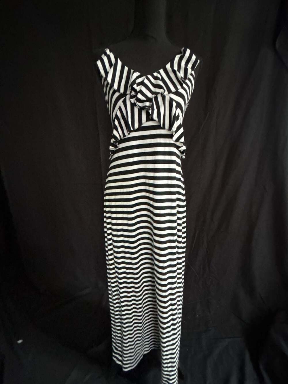 Max Studio Black and White Striped Ruffle Detail Sleeveless Maxi Dress